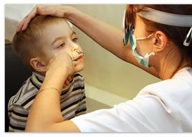 Капли в нос для детей, список эффективных капель от насморка Какие капли в нос ребенку
